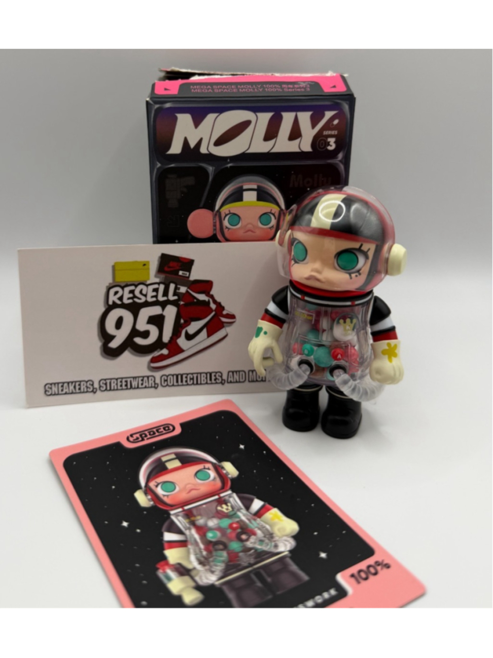 Pop Mart Mega Space Molly 100% Series 3 Figure — Graffiti